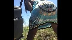 Afuera sin ropa interior bailando con rihanna