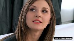 La amateur alice es follada por el culo en el casting