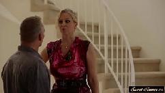 Madrastra milf follada y rociada con semen