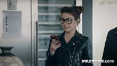 Adolescente nerd elle rose ama el anal