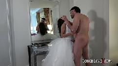 Toughlovex jynx maze hace trampa antes de su boda